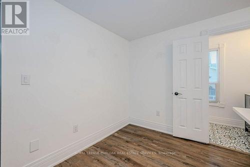 574 Clark Avenue, Burlington, ON - Indoor Photo Showing Other Room