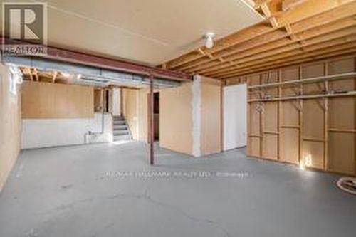 4281 Creeks End, Mississauga, ON - Indoor Photo Showing Basement