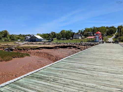 104 Avon Spirit Lane, Avondale, NS 