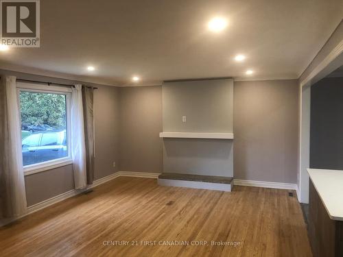 67 Sunray Avenue, London, ON - Indoor Photo Showing Other Room