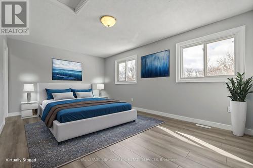 2483 Whittaker Drive, Burlington, ON - Indoor Photo Showing Bedroom