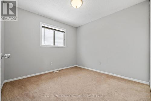 2483 Whittaker Drive, Burlington, ON - Indoor Photo Showing Other Room