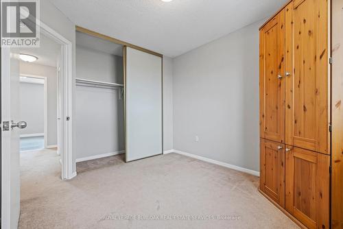 2483 Whittaker Drive, Burlington, ON - Indoor Photo Showing Other Room