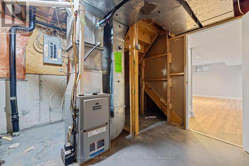 2483 Whittaker Drive, Burlington, ON - Indoor Photo Showing Basement