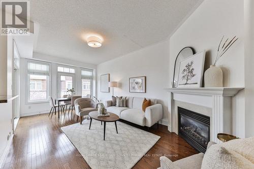 2032 Lakeshore Road W, Mississauga, ON - Indoor Photo Showing Living Room With Fireplace