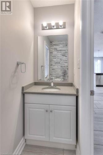 51 Meadowridge Street, Kitchener, ON - Indoor Photo Showing Bathroom