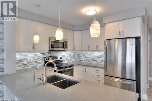 51 Meadowridge Street, Kitchener, ON - Indoor Photo Showing Kitchen With Stainless Steel Kitchen With Double Sink With Upgraded Kitchen