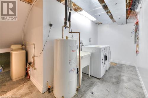 51 Meadowridge Street, Kitchener, ON - Indoor Photo Showing Laundry Room