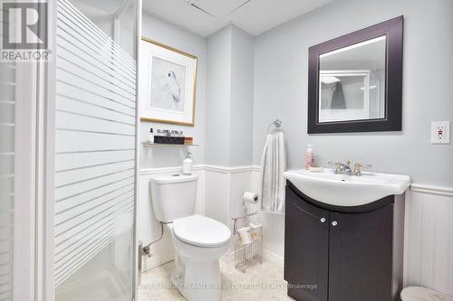 904 Osgoode Drive, London, ON - Indoor Photo Showing Bathroom