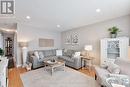 904 Osgoode Drive, London, ON  - Indoor Photo Showing Living Room 