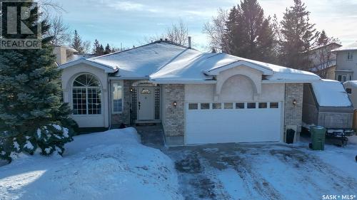 1707 Clive Bay E, Regina, SK - Outdoor