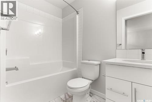 5416 Nicholson Avenue, Regina, SK - Indoor Photo Showing Bathroom
