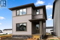 5416 Nicholson AVENUE  Regina, SK S4V 4B4