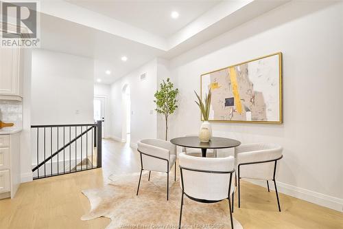 95 Mulberry Court, Amherstburg, ON - Indoor Photo Showing Dining Room