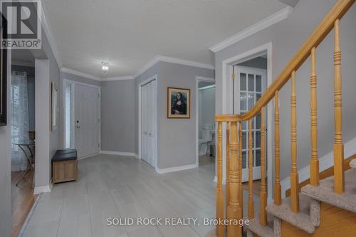 17 Hunterswood Crescent, Ottawa, ON - Indoor Photo Showing Other Room