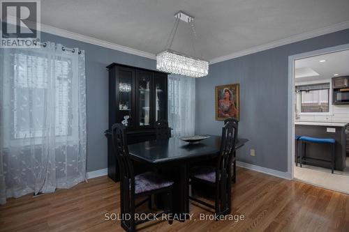 17 Hunterswood Crescent, Ottawa, ON - Indoor Photo Showing Dining Room