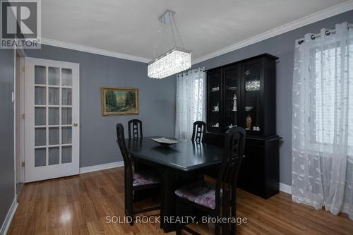 17 Hunterswood Crescent, Ottawa, ON - Indoor Photo Showing Dining Room