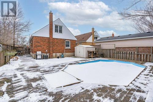 377 East 16Th Street, Hamilton, ON - Outdoor