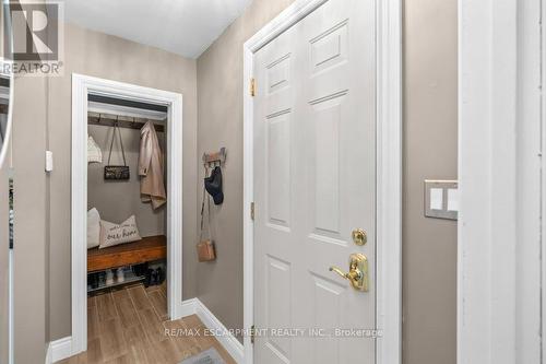 377 East 16Th Street, Hamilton, ON - Indoor Photo Showing Other Room