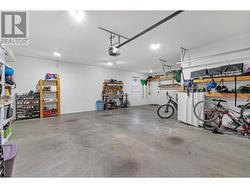 Triple Garage - 