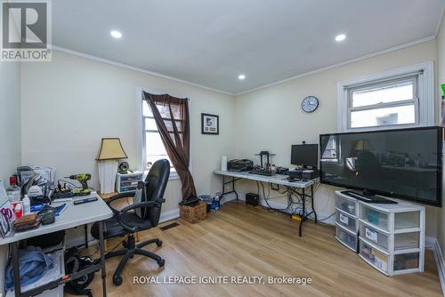 266 Adair Avenue N, Hamilton, ON - Indoor Photo Showing Office