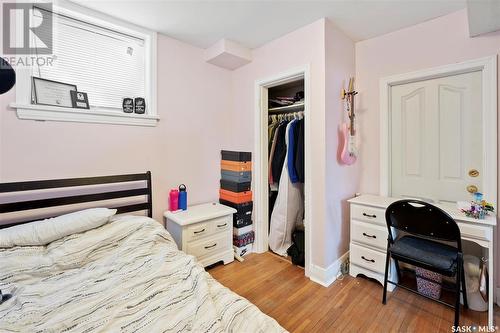 1208 Cairns Avenue, Saskatoon, SK - Indoor Photo Showing Bedroom