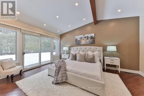 438 Temagami Crescent, Mississauga, ON - Indoor Photo Showing Bedroom