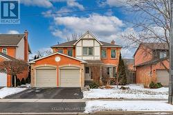 2109 COUNTRY CLUB DRIVE  Burlington, ON L7M 4A5