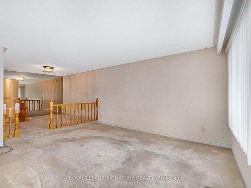 3289 Klaiman Dr, Mississauga, ON - Indoor Photo Showing Other Room