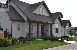 11 Robertson ROAD  Lanigan, SK S0K 2M0