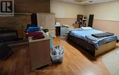 29 Wadsworth Street, London, ON - Indoor Photo Showing Bedroom