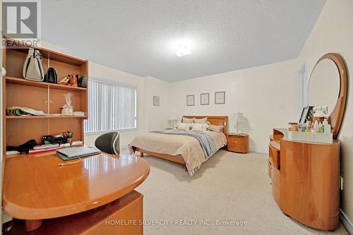 36 Beckenham Road, Brampton, ON - Indoor Photo Showing Bedroom