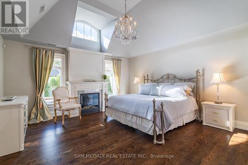 1502 Gregwood Road, Mississauga, ON - Indoor Photo Showing Bedroom