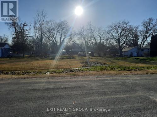 18 Alice Avenue, Quinte West (Sidney Ward), ON 