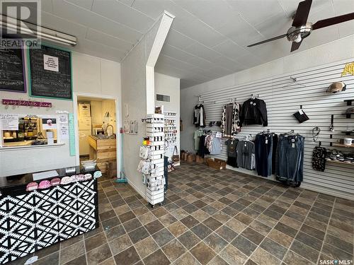 104 2Nd Avenue W, Biggar, SK 