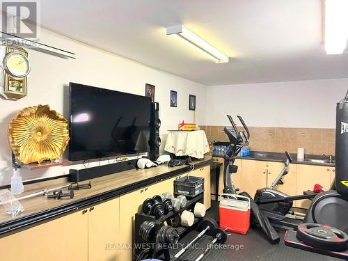 9 Sledman Street, Mississauga, ON - Indoor Photo Showing Gym Room