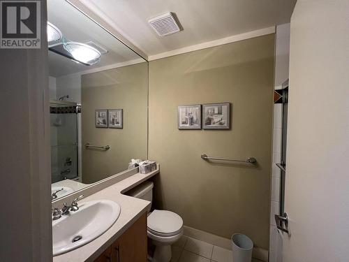 3823 Marine Drive, West Vancouver, BC - Indoor Photo Showing Bathroom