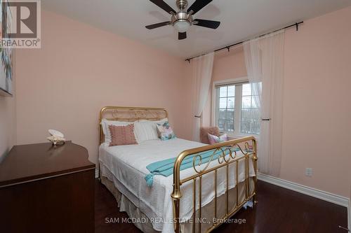 29 Premium Way, Mississauga, ON - Indoor Photo Showing Bedroom