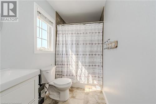 Bathroom featuring vanity, toilet, and walk in shower - 12 Hardcastle Place, Cambridge, ON - Indoor Photo Showing Bathroom