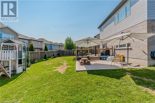 View of yard featuring a patio - 12 Hardcastle Place, Cambridge, ON - Outdoor With Deck Patio Veranda