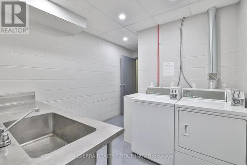 146 Victoria Street W, New Tecumseth, ON - Indoor Photo Showing Laundry Room