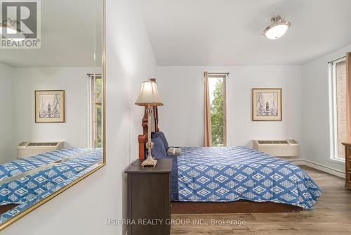 146 Victoria Street W, New Tecumseth, ON - Indoor Photo Showing Bedroom