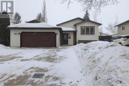 938 Dutkowski Crescent, Regina, SK - Outdoor