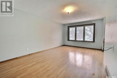 938 Dutkowski Crescent, Regina, SK - Indoor Photo Showing Other Room