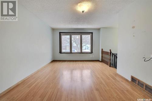 938 Dutkowski Crescent, Regina, SK - Indoor Photo Showing Other Room