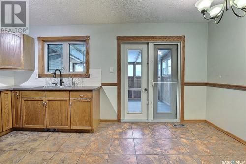 938 Dutkowski Crescent, Regina, SK - Indoor