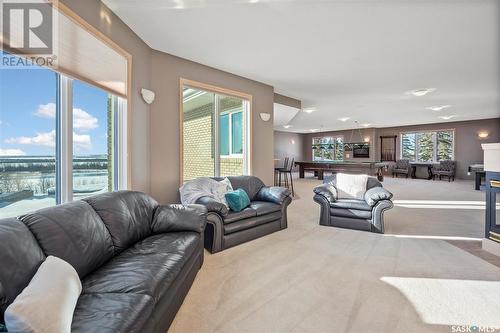 9 Cherry Lane, Corman Park Rm No. 344, SK - Indoor Photo Showing Living Room