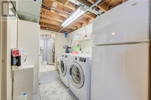 67 Warren Road, Kitchener, ON - Indoor Photo Showing Laundry Room