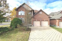 448 COTTONTAIL CRESCENT  London, ON N5X 4N4