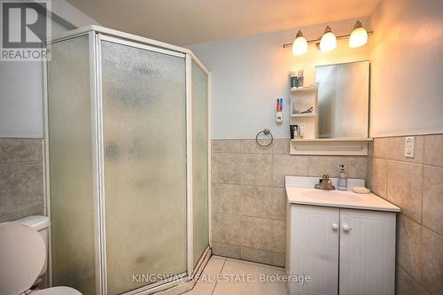 918 Khan Crescent, Mississauga, ON - Indoor Photo Showing Bathroom